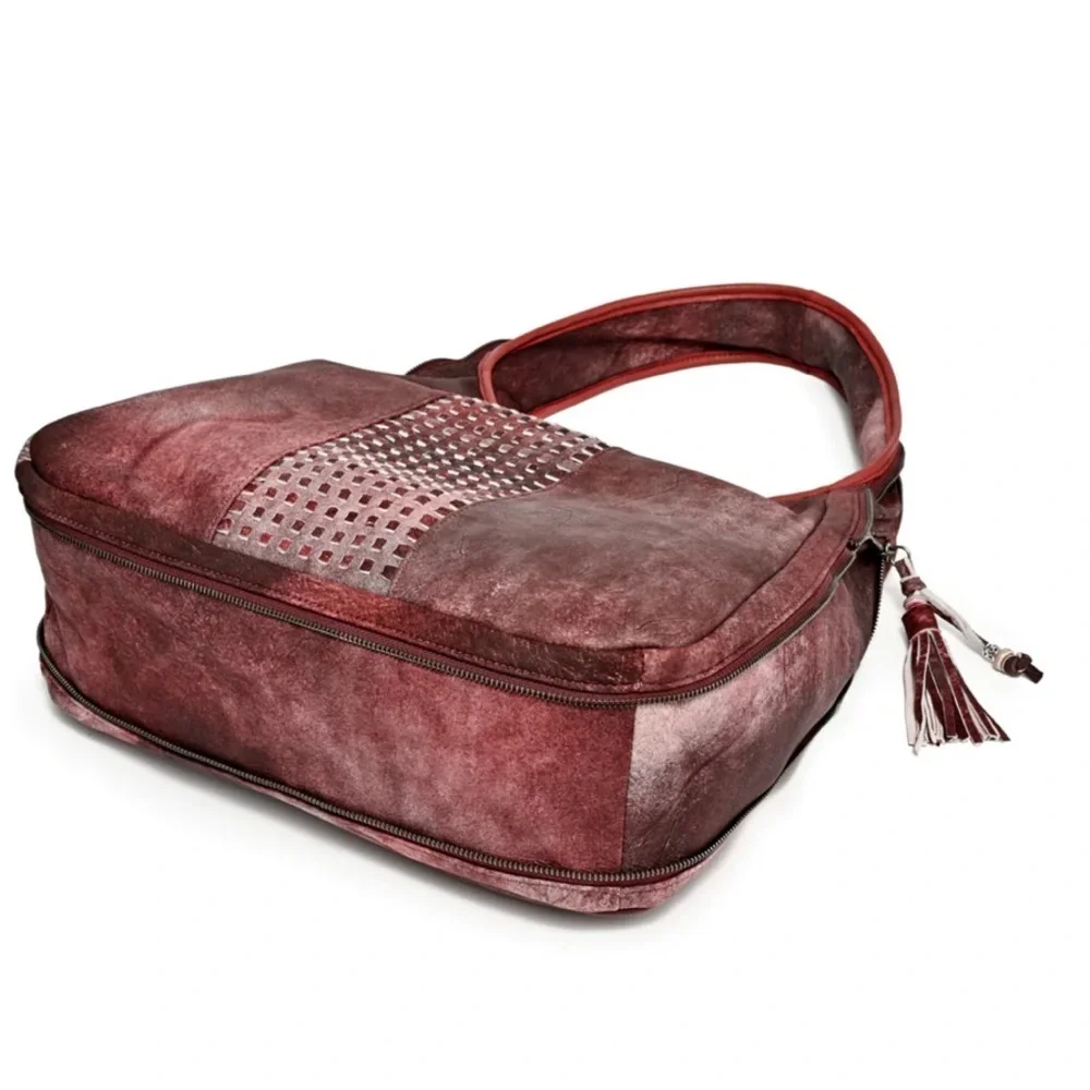 Old Trend Women's Genuine Leather Dorado Expandable Hobo Bag NWT